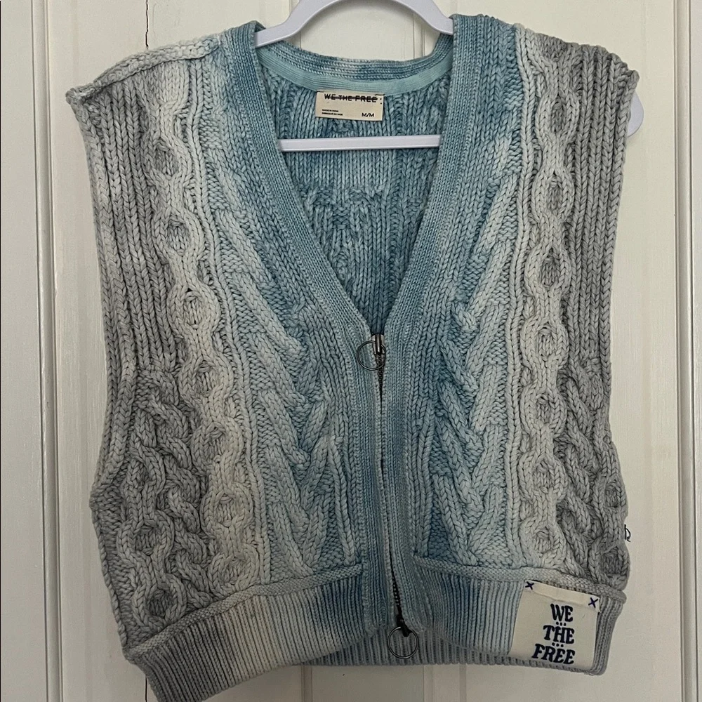 Free people blue rain cable vest size medium nwot - Picture 5 of 8